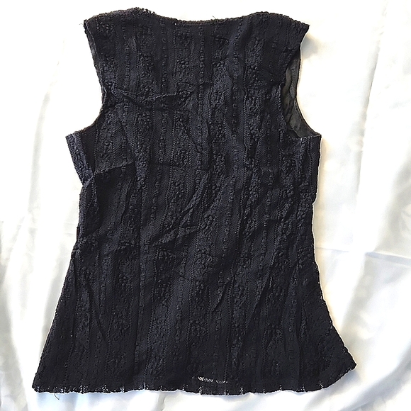 Michael Kors Lace Sheer Deep V-Neck Sleeveless Top - Picture 2 of 8